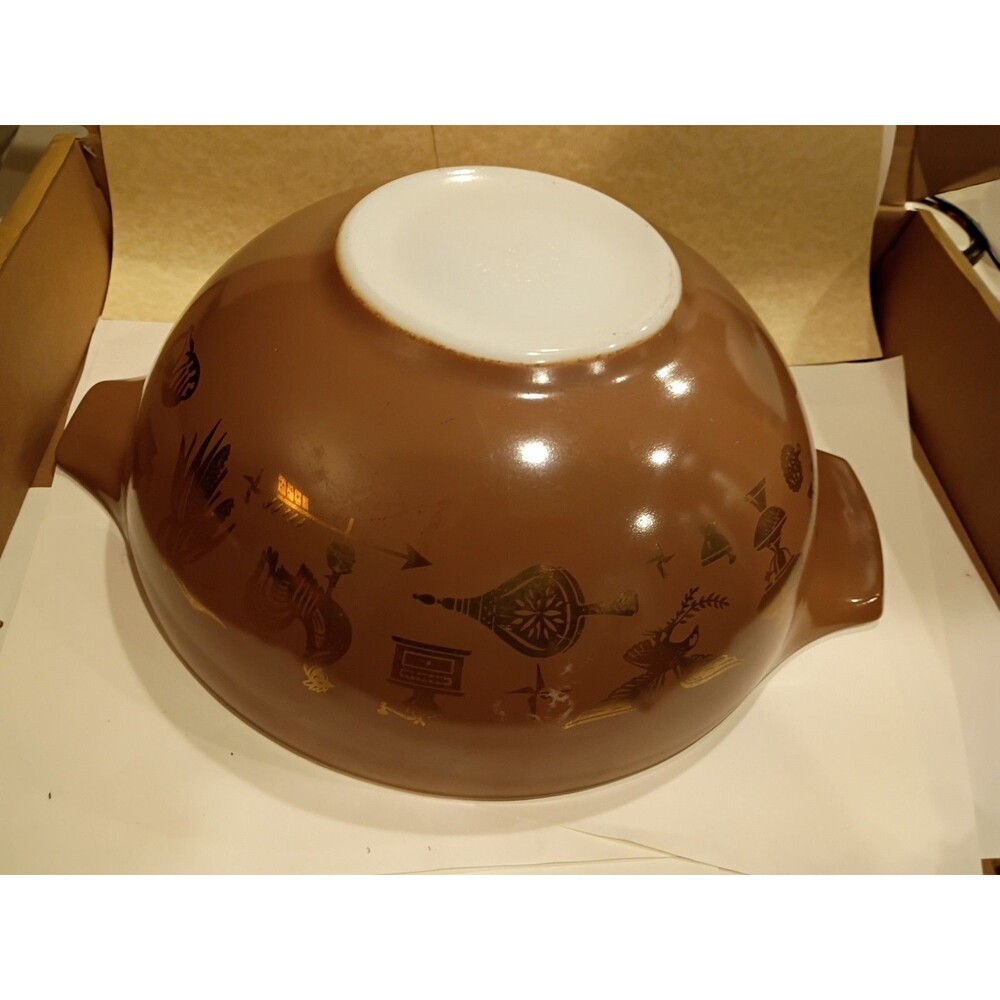 Vintage Pyrex Brown 444 Gold Early American Cinderella Mixing Bowl 4 Quart